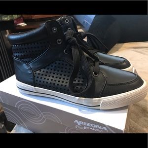 Arizona Jeans Co. High Top Leather Sneakers